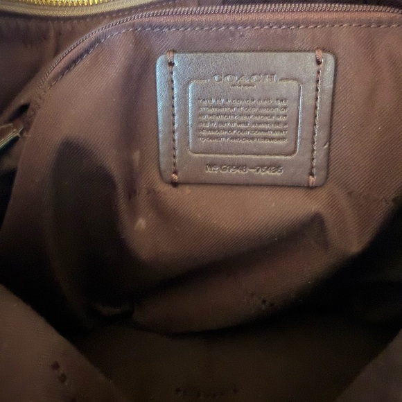Coach Sutton Hobo Bag Polished Pebble Leather Scallop Rivets Crossbody Style7643 - Picture 12 of 15
